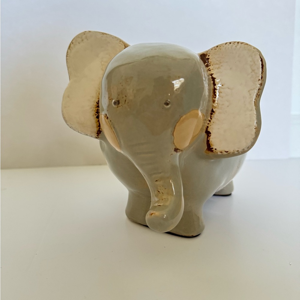 Demdaco Ceramic Elephant in Gray and Cream